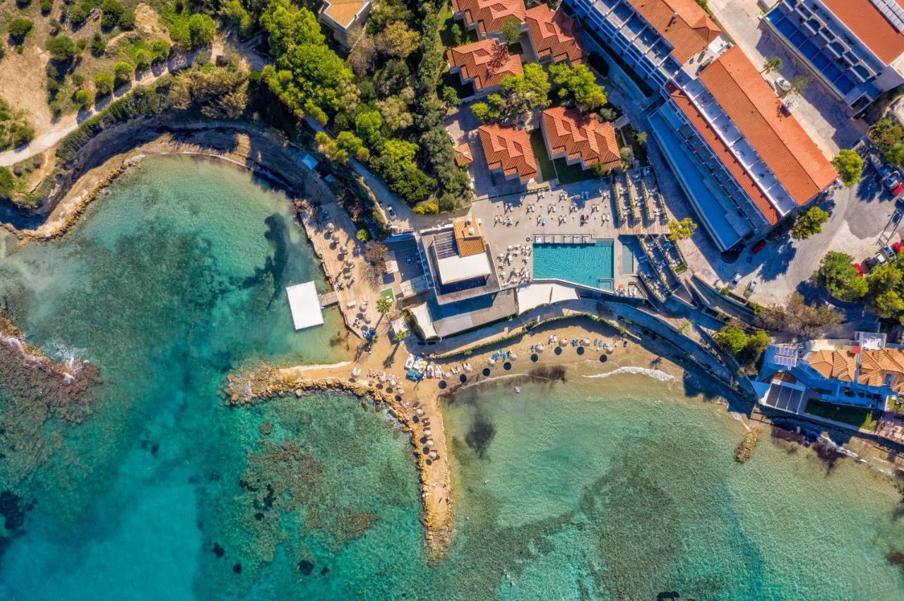 Hotel Alexandra & 4*